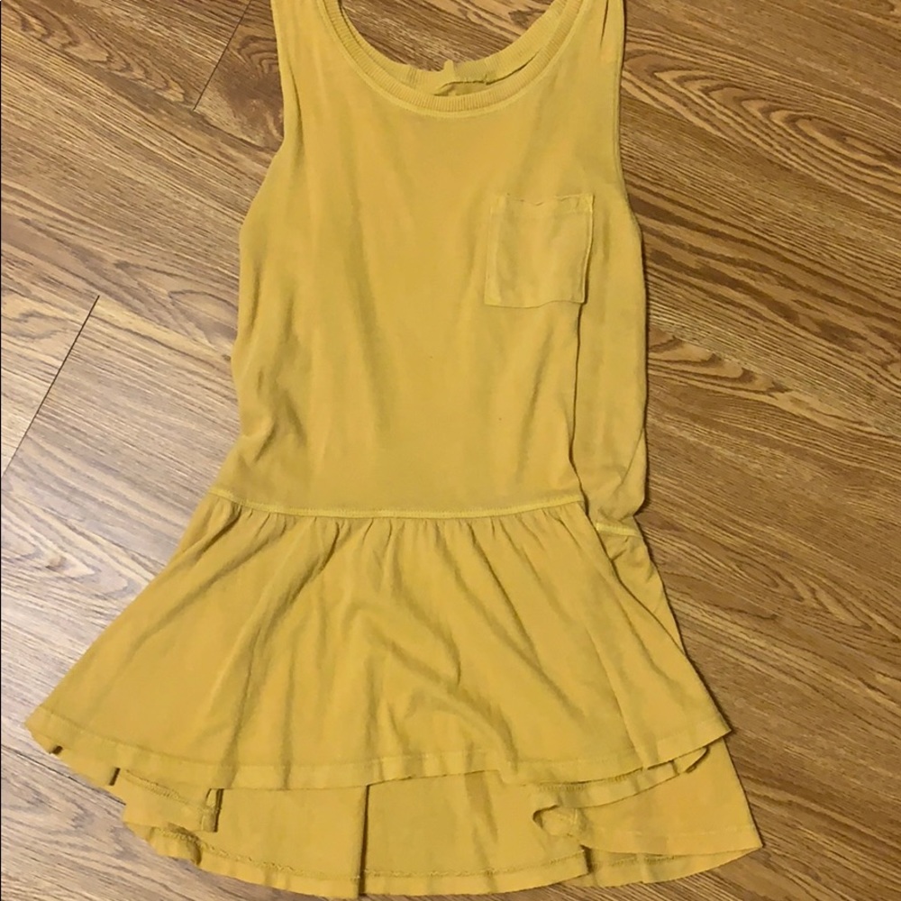 American Eagle Yellow Tank